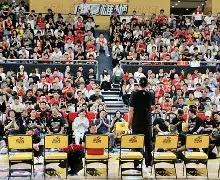 包含辽宁男篮以微弱差距战胜浙江队，成功夺冠的词条